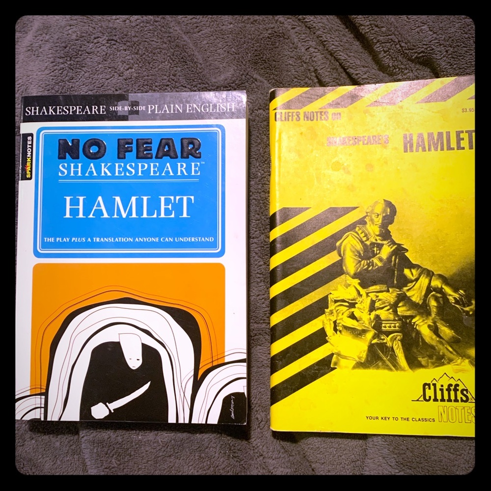 No Fear Shakespeare & Cliff Notes Hamlet